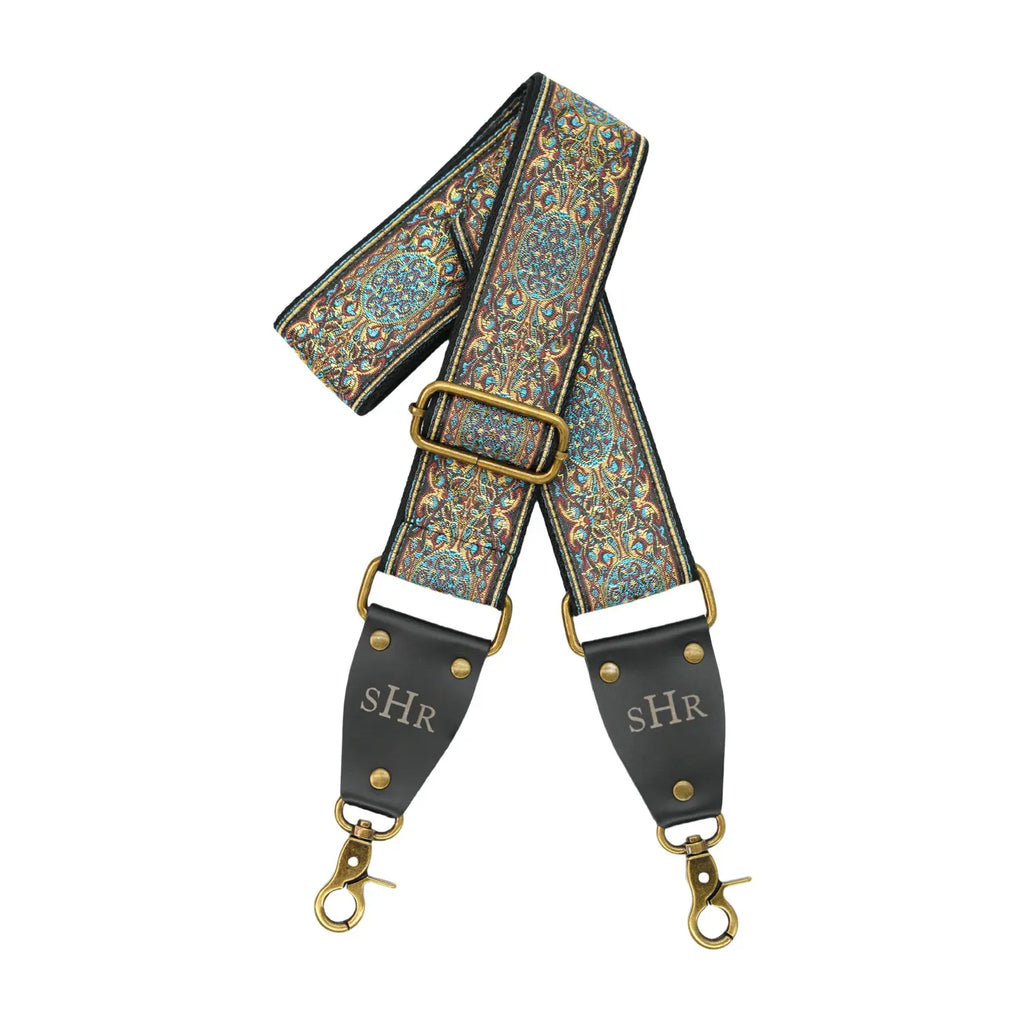 shoulder strap 702