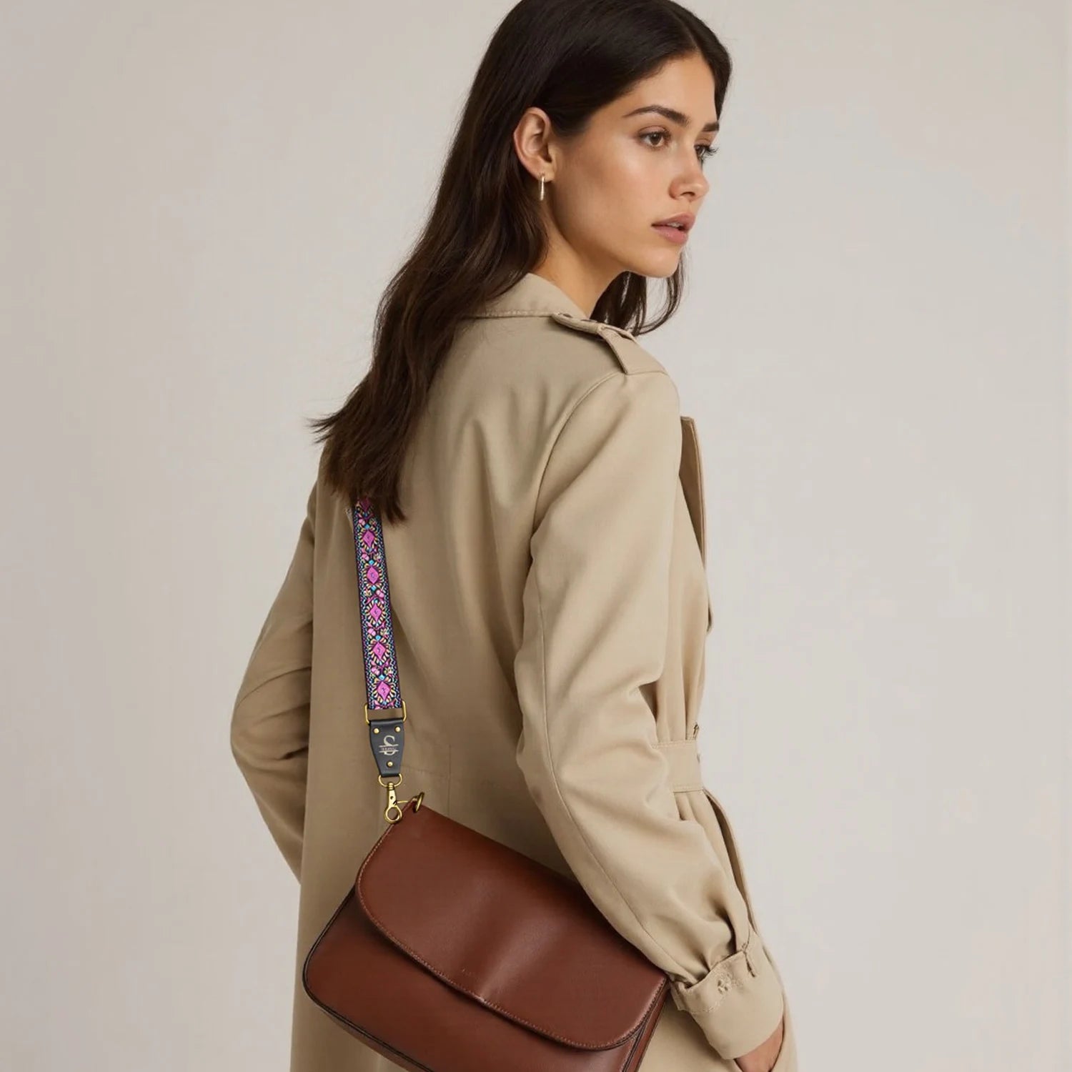 Personalized Embroidered Bag Strap – Custom Name Shoulder Strap (Ornate)