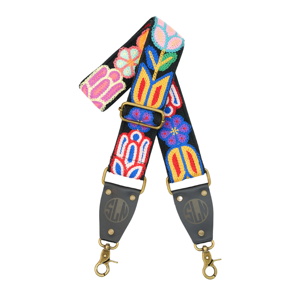 shoulder strap 858