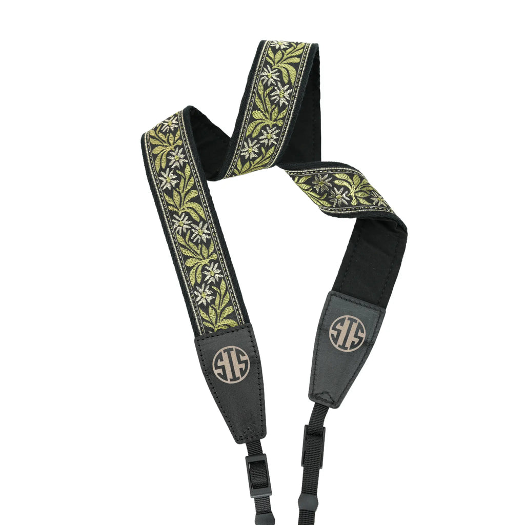 camera strap 115